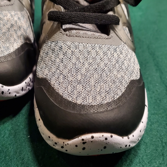 PRICE REDUCTION!! NWT All in Motion gray sneakers - Picture 3 of 15